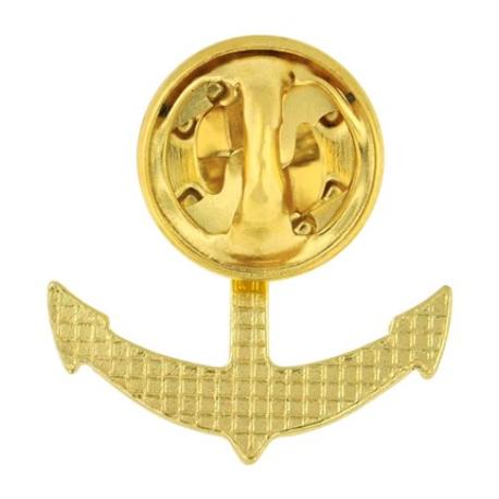     Gold Anchor Pin